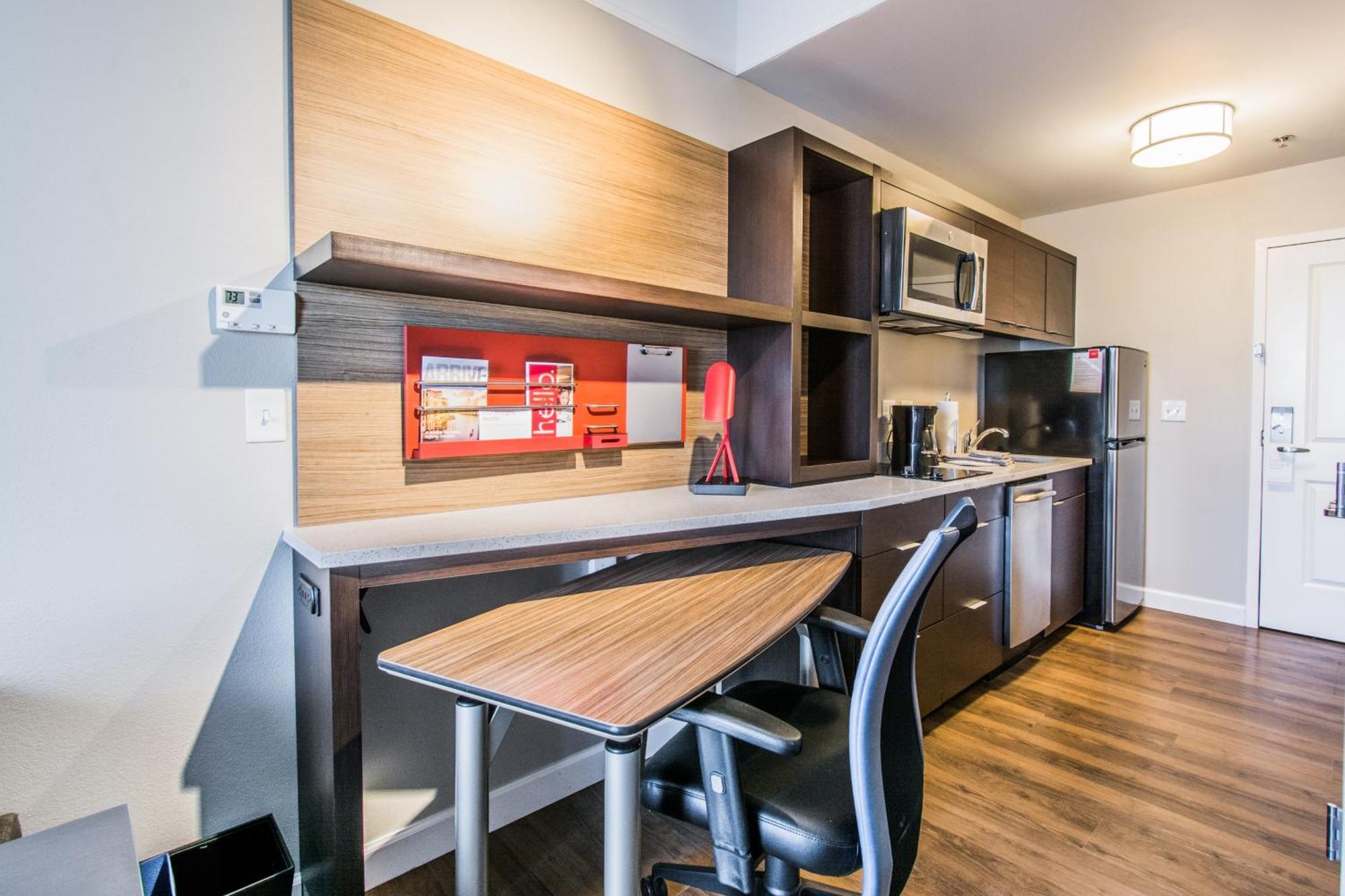 Towneplace Suites By Marriott Evansville Ньюбург Екстер'єр фото