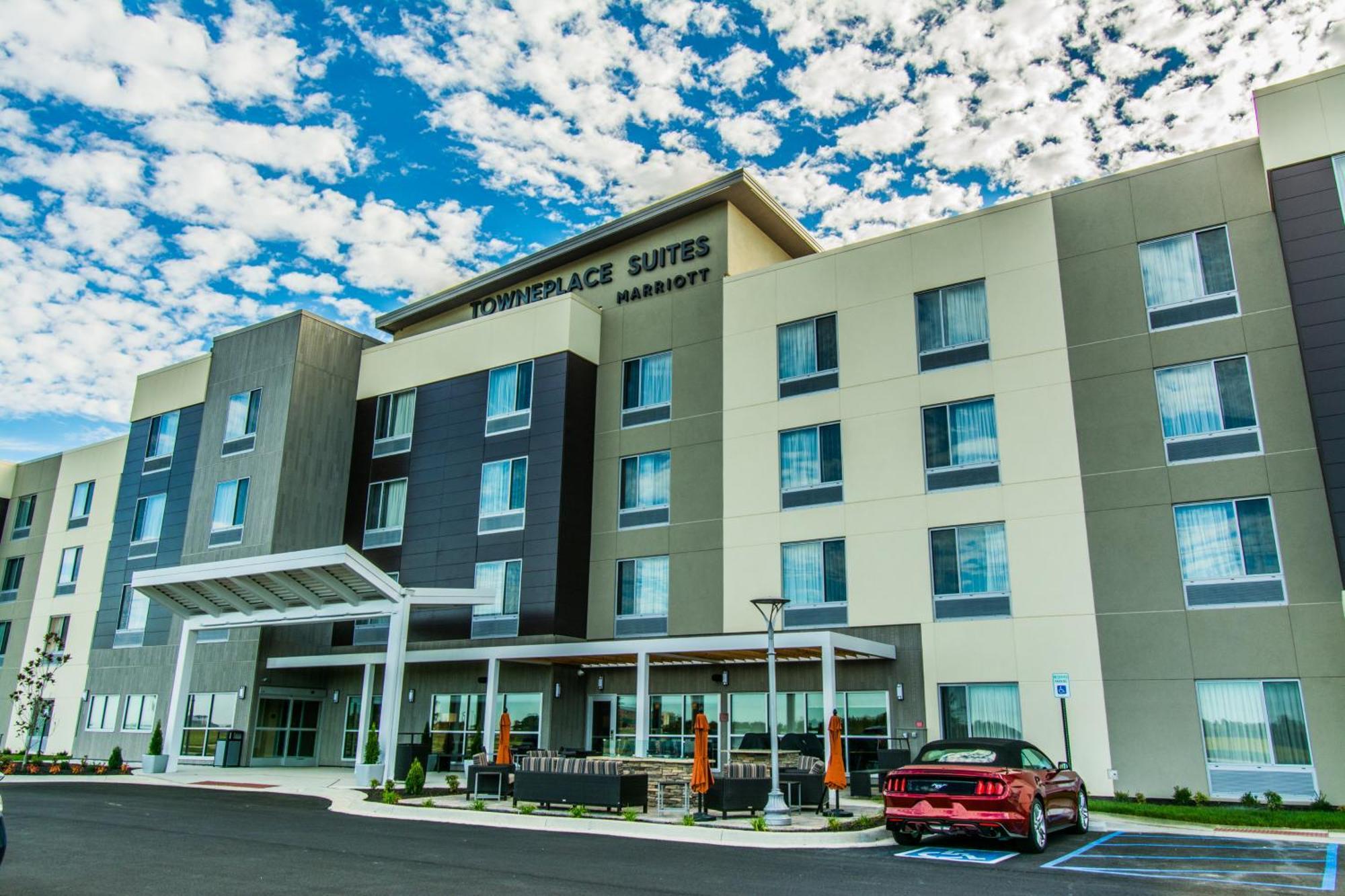 Towneplace Suites By Marriott Evansville Ньюбург Екстер'єр фото