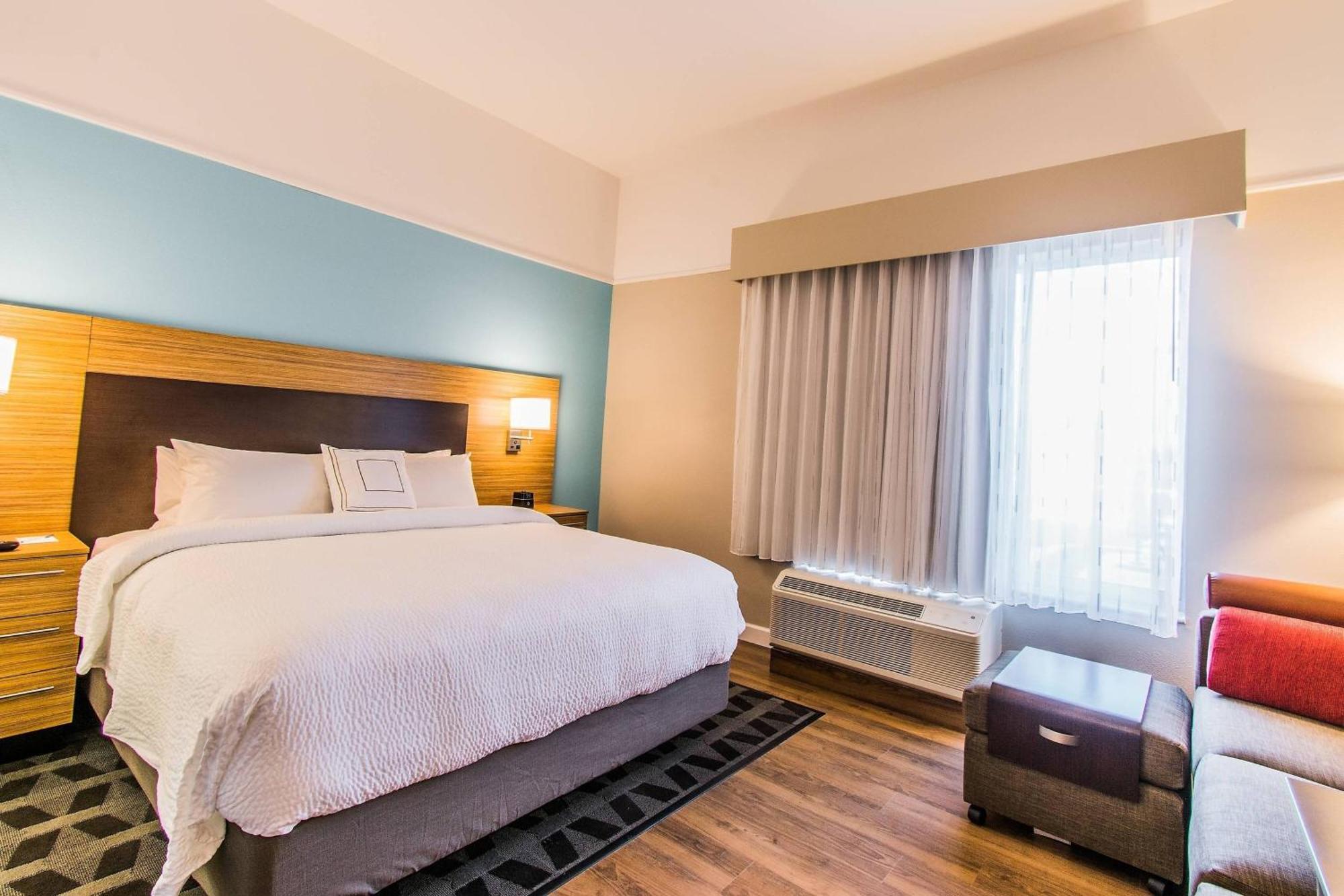 Towneplace Suites By Marriott Evansville Ньюбург Екстер'єр фото